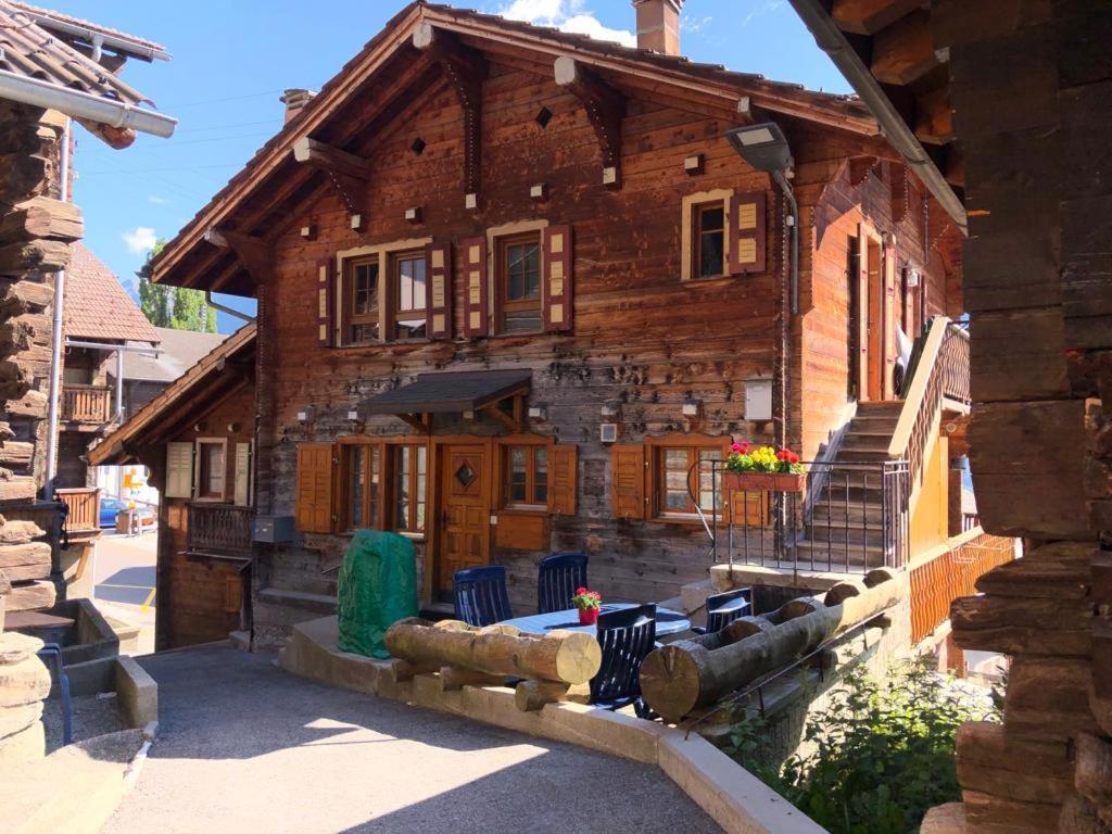 Appartement "Le Ver Luisant" A Saint-Martin, Val D'Herens, Valais Exterior foto